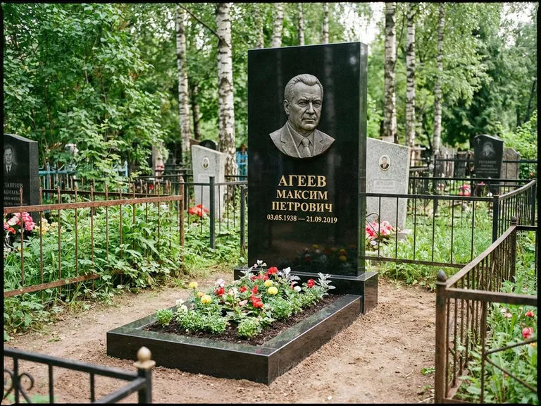 Памятник с барельефом — выполненная работа 1 в Екатеринбурге