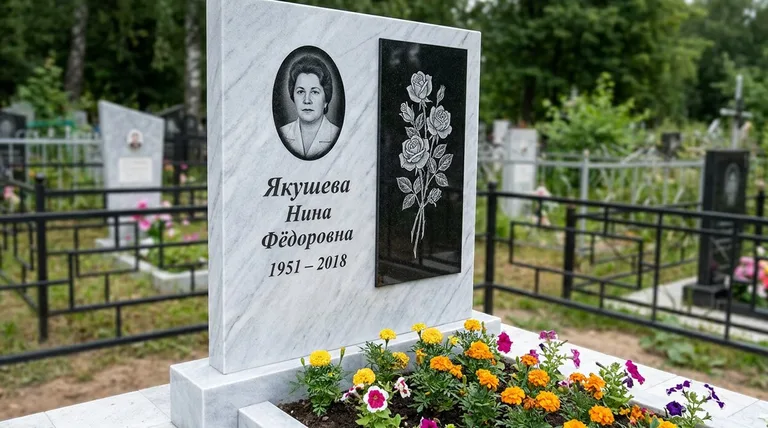 Памятник с гравировкой роз — выполненная работа «Якушева» в Екатеринбурге