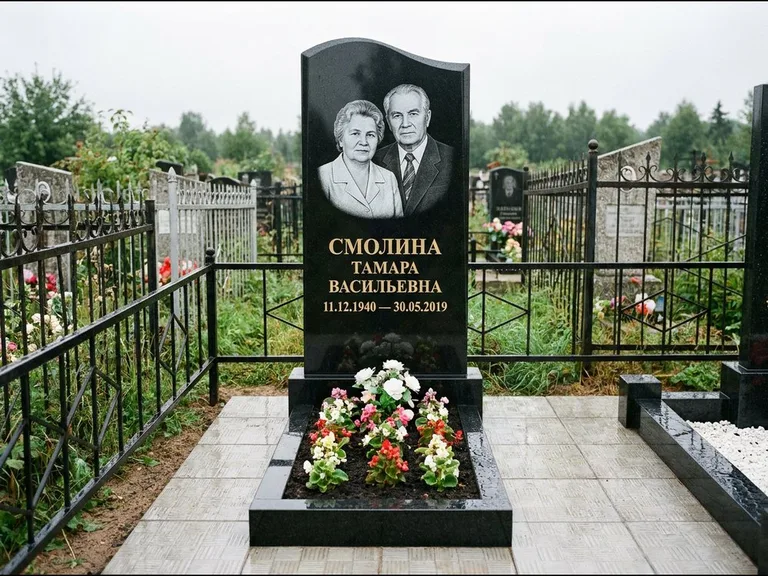 Гравировка портрета на чёрном граните — выполненная работа 10 в Екатеринбурге