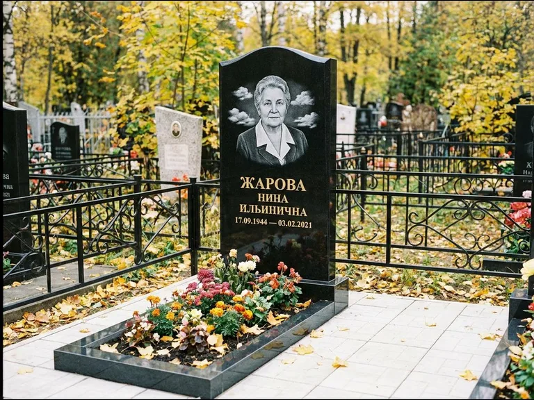 Гравировка портрета на чёрном граните — выполненная работа 2 в Екатеринбурге