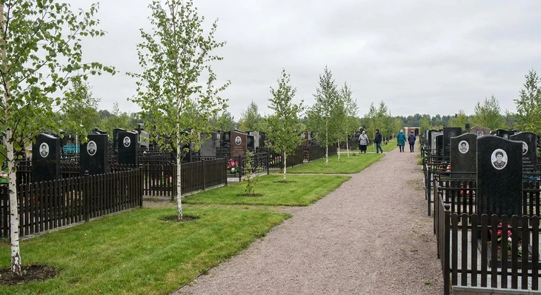 Успенское кладбище в Челябинска