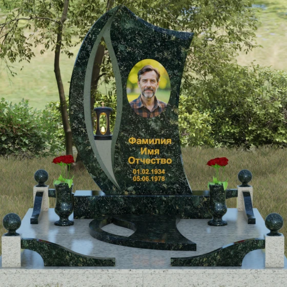 Гранитный памятник с каплевидным отверстием, гранит Балтик грин, вид 2