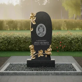 Вертикальный памятник из гранита/металла для мемориального комплекса - ПН120