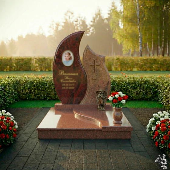 Комбинированный памятник с крестом и ангелом, гранит Лезниковский