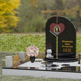 Гранитный вертикальный памятник на одного - П237